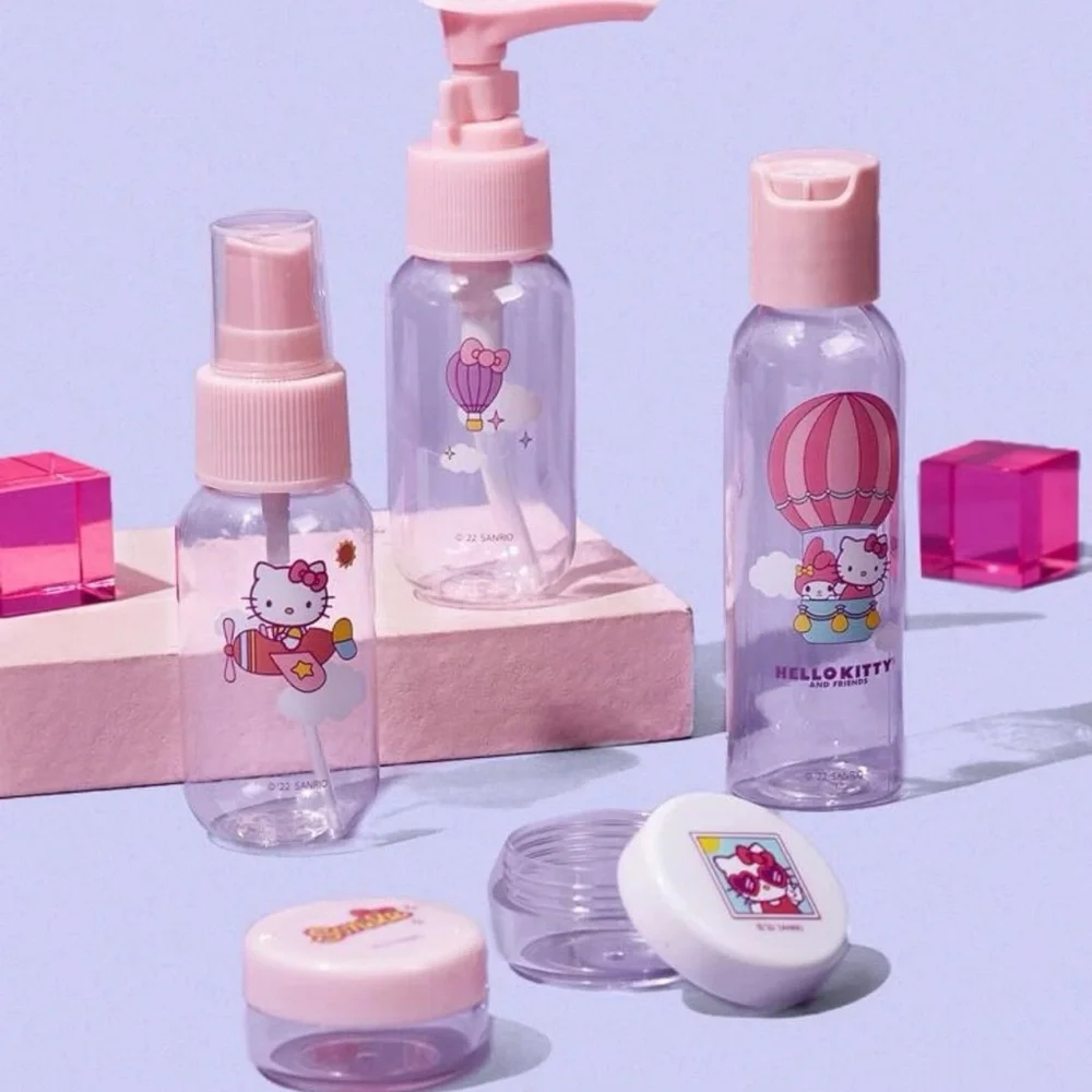 Hello kitty 5 piece travel set